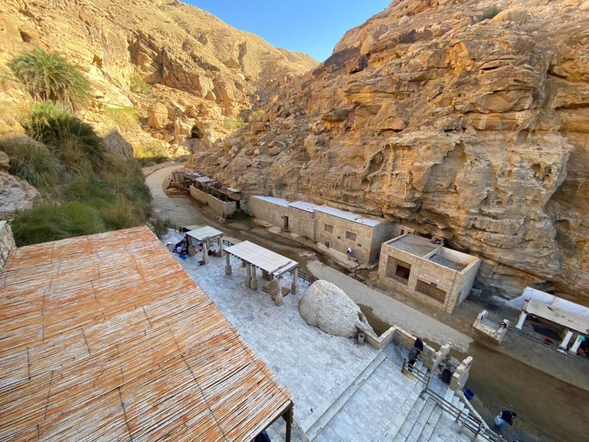 Afra Hot Springs Chalets At-Tafilah ภายนอก รูปภาพ