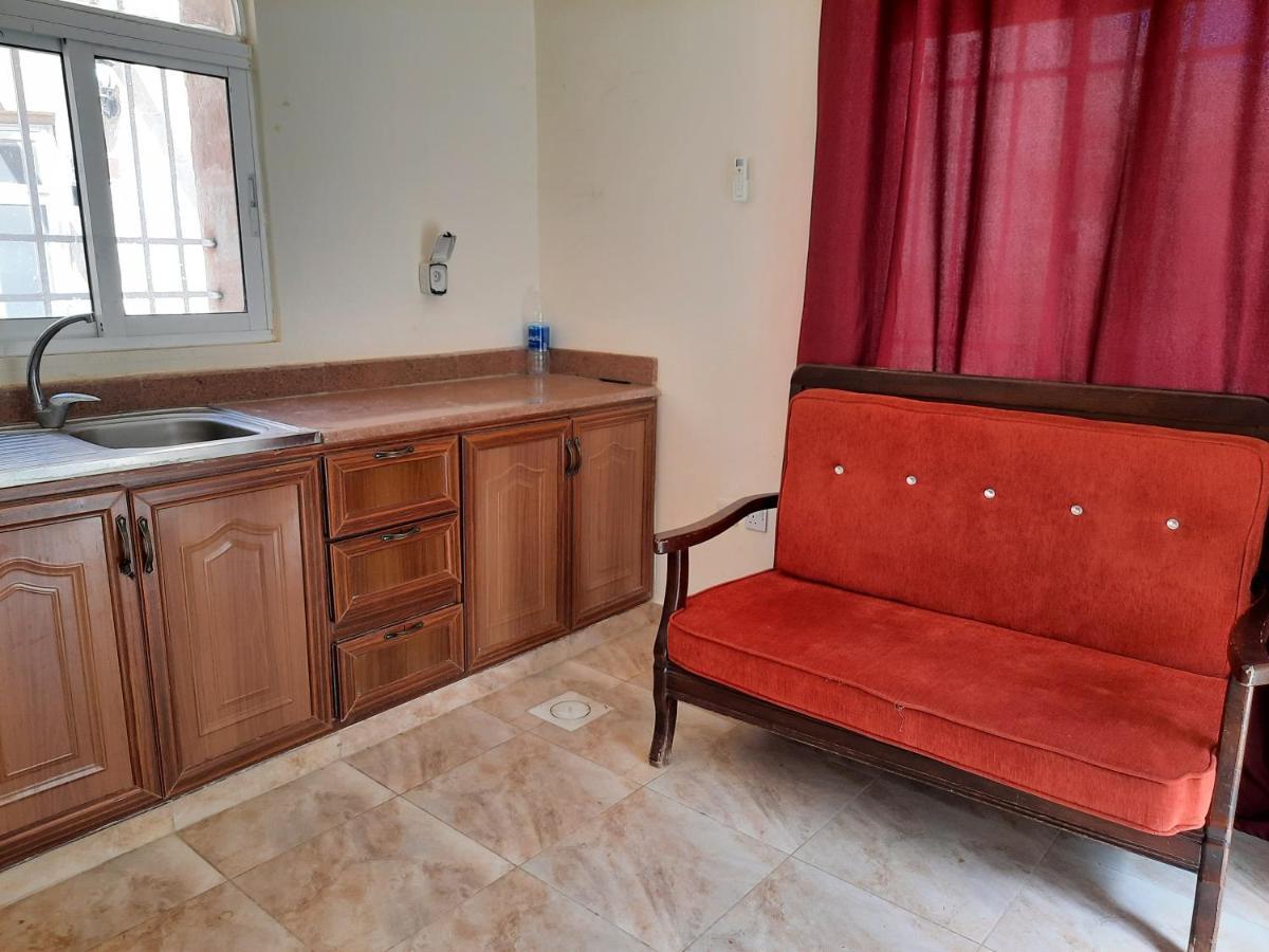 Afra Hot Springs Chalets At-Tafilah ภายนอก รูปภาพ
